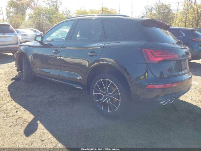 2022 AUDI SQ5 WA1B4AFY0N2030945 Photo 2