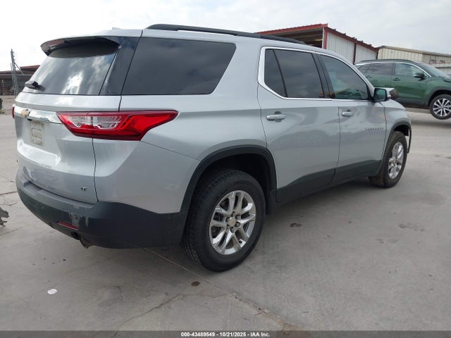 1GNERGKW7LJ268829 Chevrolet Traverse Lt Cloth