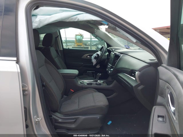 1GNERGKW7LJ268829 Chevrolet Traverse Lt Cloth
