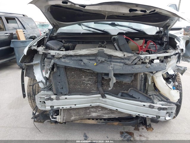 1GNERGKW7LJ268829 Chevrolet Traverse Lt Cloth