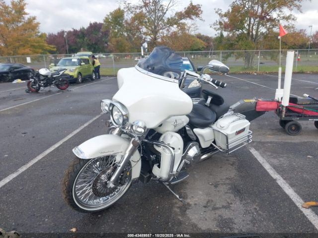 2002 HARLEY-DAVIDSON FLHTCUI 1HD1FCW172Y611053 Photo 1