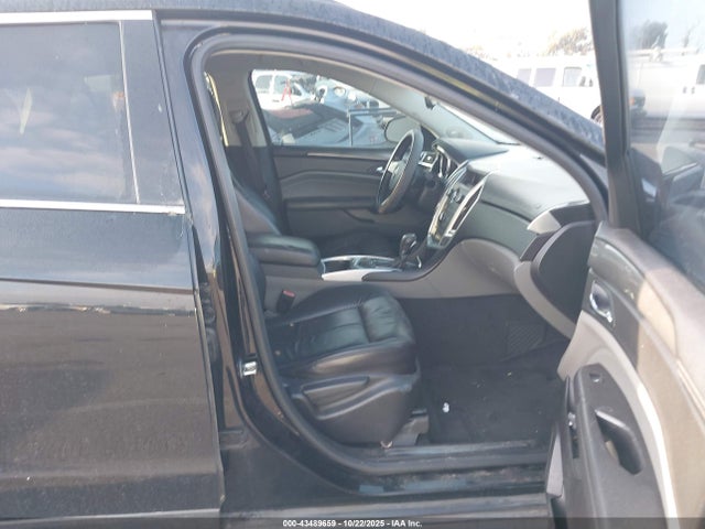 2010 CADILLAC SRX 3GYFNGEY9AS610969 Photo 4