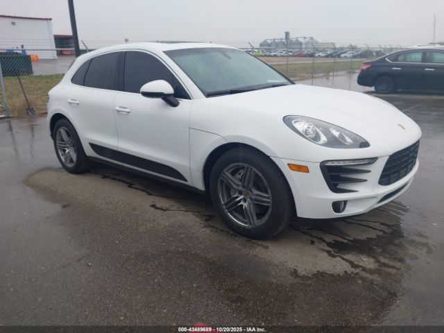 2015 PORSCHE MACAN WP1AB2A57FLB64405