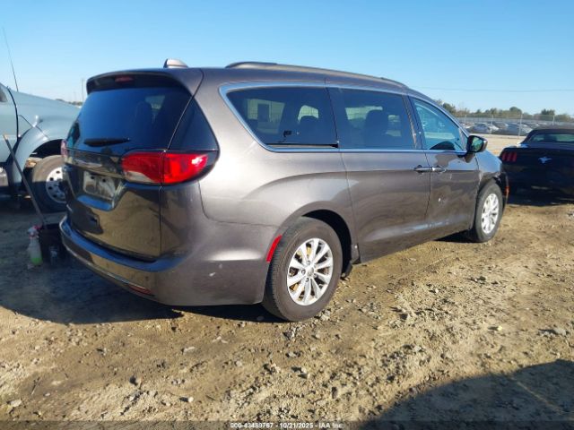 2019 CHRYSLER PACIFICA 2C4RC1FG4KR594111 Photo 3