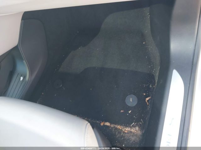 2015 TESLA MODEL S 5YJSA1S2XFF084154 Photo 7