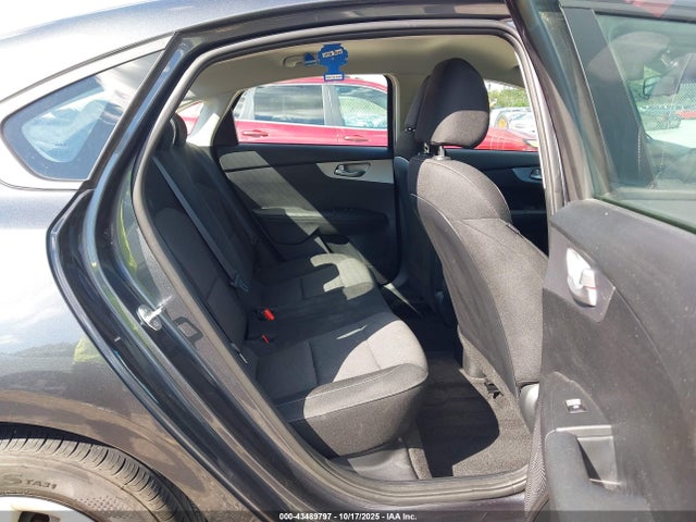 KIA FORTE LX 2024 3KPF24AD7RE836115 Image 8