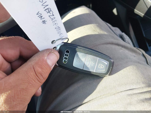 2025 AUDI Q4 SPORTBACK E-TRON WA13UBFZ2SP036568 Photo 10