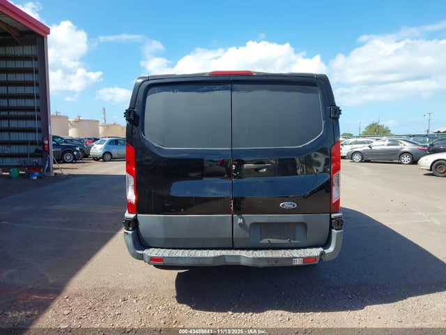 Ford Transit-150 2017 1FTYE1YM9HKA63762 Image 16