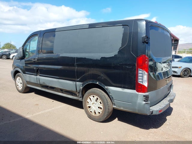 Ford Transit-150 2017 1FTYE1YM9HKA63762 Image 3