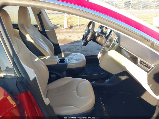 2015 TESLA MODEL S 5YJSA1S2XFF085434 Photo 4