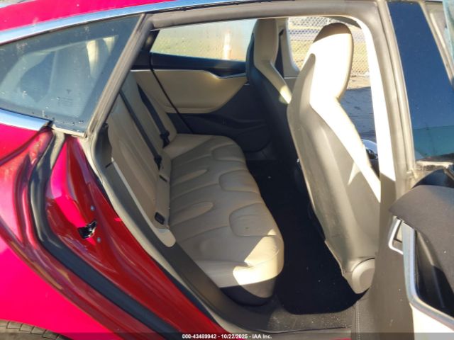 2015 TESLA MODEL S 5YJSA1S2XFF085434 Photo 7
