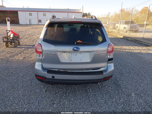 Subaru Forester 2.5i Premium 2017 JF2SJAEC9HH485462 Image 16