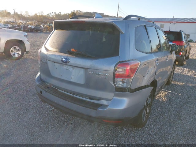 Subaru Forester 2.5i Premium 2017 JF2SJAEC9HH485462 Image 6