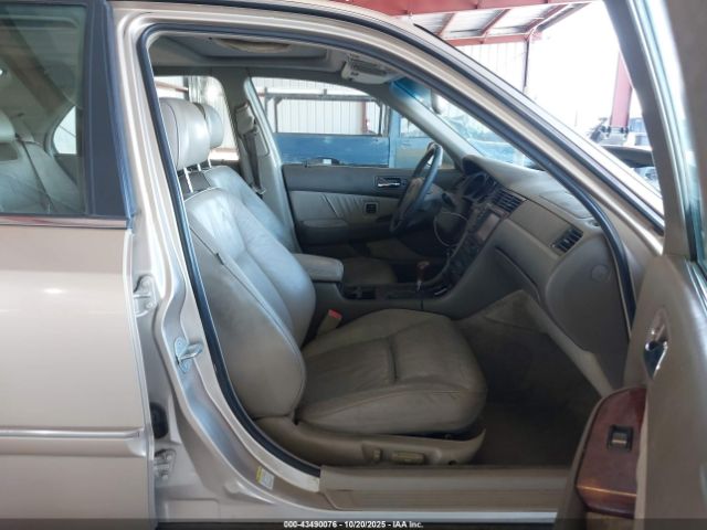 2000 ACURA RL JH4KA9663YC013517 Photo 4