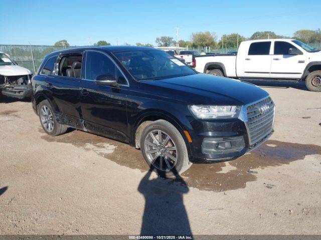 2017 AUDI Q7 WA1LAAF76HD034186