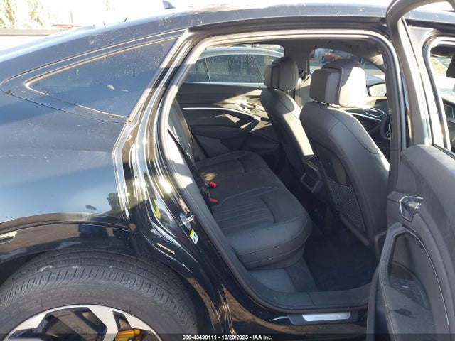 Продаж на аукціоні авто 2023 Audi E-tron Sportback Premium Plus S Line Quattro, vin: WA12AAGE8PB025637, номер лоту: 43490111
