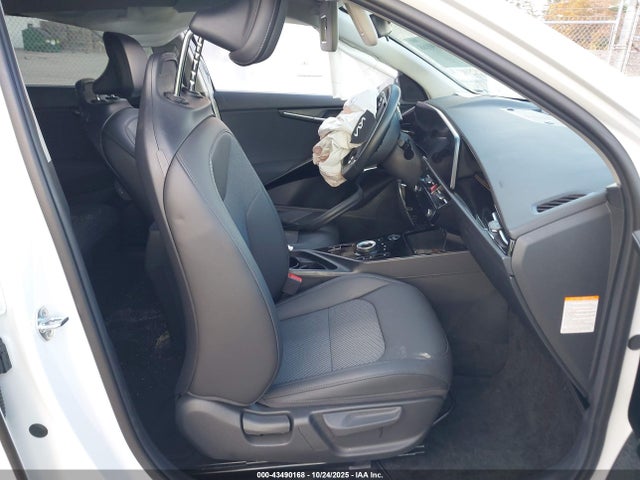 KIA Niro Ev Wind 2024 KNDCR3L14R5117296 Image 5