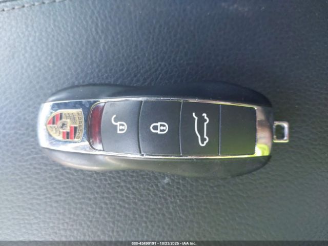 2016 PORSCHE CAYENNE WP1AF2A24GLA40586 Photo 10