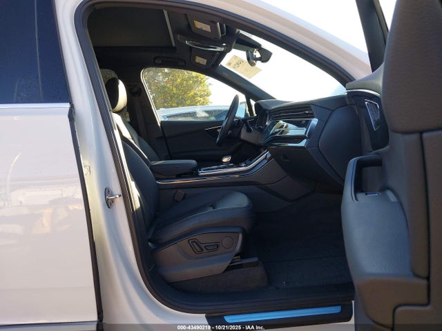 2024 AUDI Q7 WA1ACBF74RD006346 Photo 4