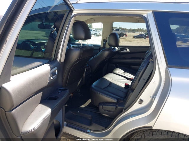 Продажа на аукционе авто 2014 Nissan Pathfinder Sl, vin: 5N1AR2MNXEC644327, номер лота: 43490240