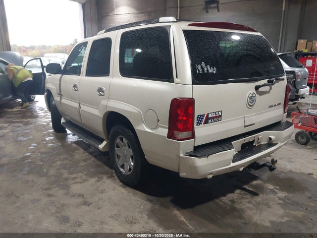 2004 CADILLAC ESCALADE 1GYEK63N34R167569 Photo 2