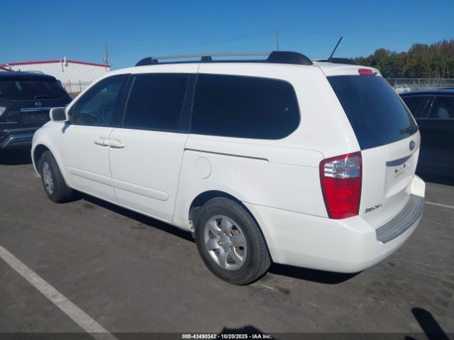 2009 KIA SEDONA KNDMB233096273768 Photo 2