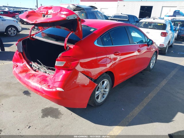 2017 CHEVROLET CRUZE 1G1BE5SMXH7115630 Photo 3