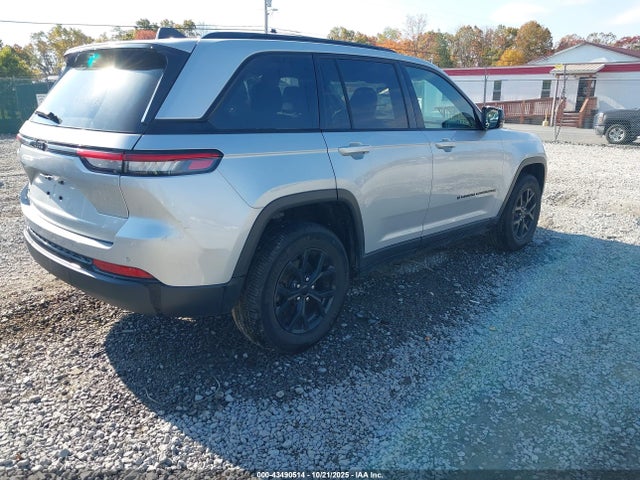 43490514 :رقم المزاد ، 1C4RJHAG0R8935533 vin ، 2024 Jeep Grand Cherokee Altitude 4x4 مزاد بيع