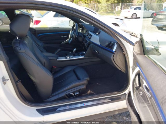 2019 BMW 440I WBA4W9C5XKAF98638 Photo 4