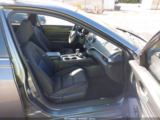 2019 NISSAN ALTIMA 1N4BL4BV8KC227315 Photo 4