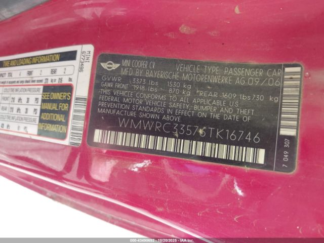 2006 MINI COOPER WMWRC33576TK16746 Photo 8