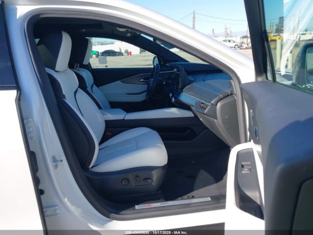 2024 ACURA ZDX 4W5KHMRK8RZ506801 Photo 4