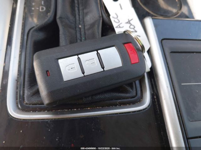 2020 MITSUBISHI ECLIPSE CROSS JA4AS5AA2LZ043204 Photo 10