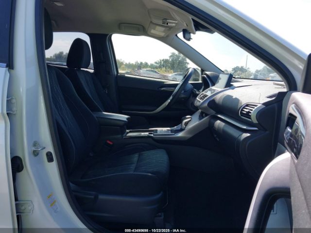 2020 MITSUBISHI ECLIPSE CROSS JA4AS5AA2LZ043204 Photo 4