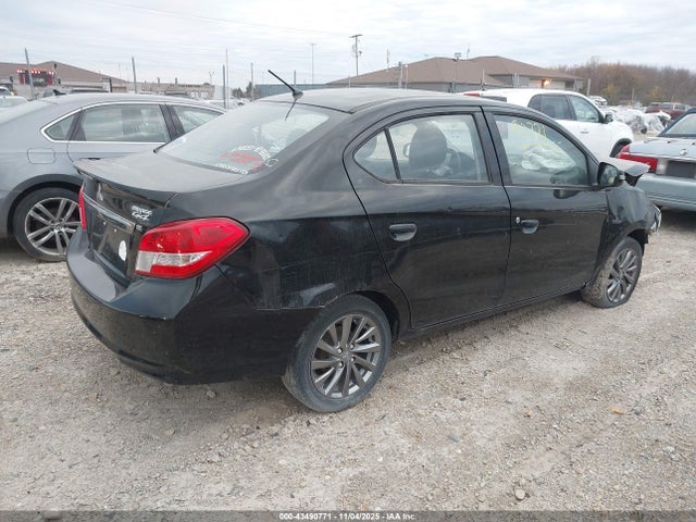 2017 MITSUBISHI MIRAGE G4 ML32F4FJ4HHF12426 Photo 3