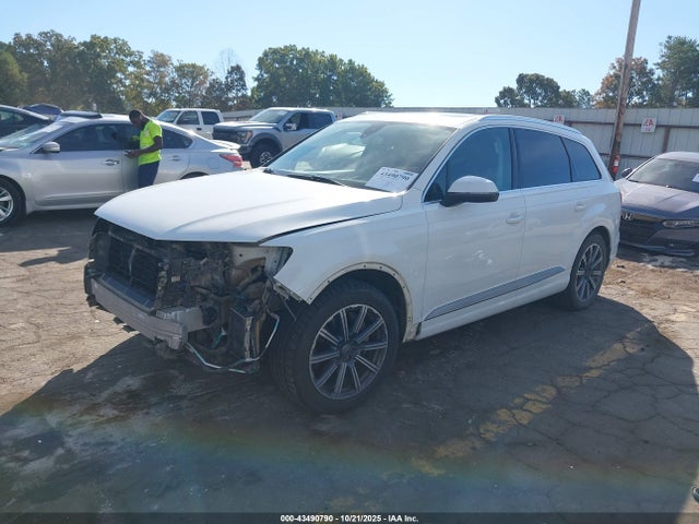 2017 AUDI Q7 WA1VAAF78HD007757 Photo 1