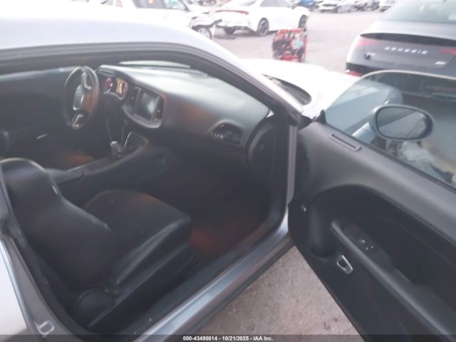 2016 DODGE CHALLENGER 2C3CDZFJ1GH201910 Photo 4