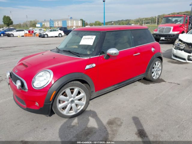 2009 MINI COOPER S WMWMF73589TW84806 Photo 1