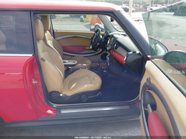 2009 MINI COOPER S WMWMF73589TW84806 Photo 4