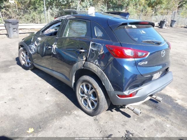 2019 MAZDA CX-3 JM1DKDB77K1459875 Photo 2