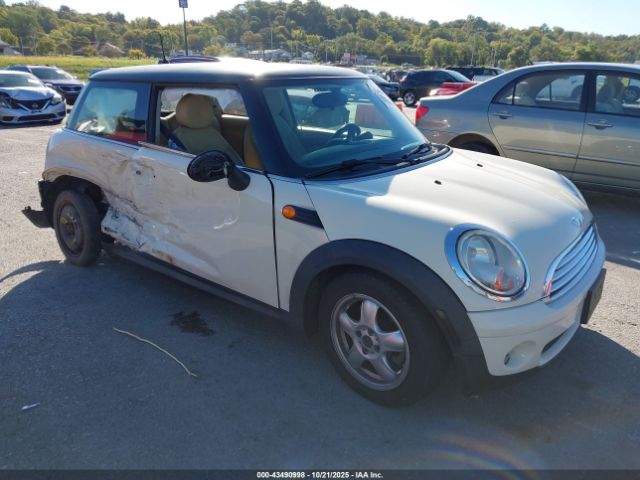 2009 MINI COOPER WMWMF33519TW79049