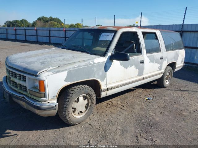 1995 CHEVROLET SUBURBAN 1GNEC16K2SJ334532 Photo 1