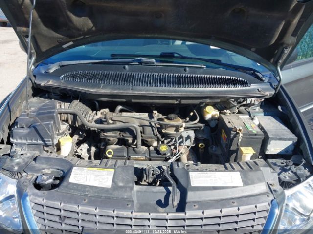 2004 CHRYSLER TOWN & COUNTRY 2C8GP64L04R576148 Photo 9