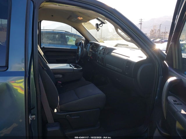 Продаж на аукціоні авто 2011 Chevrolet Silverado 1500 Lt, vin: 1GCRCSE05BZ135749, номер лоту: 43491117
