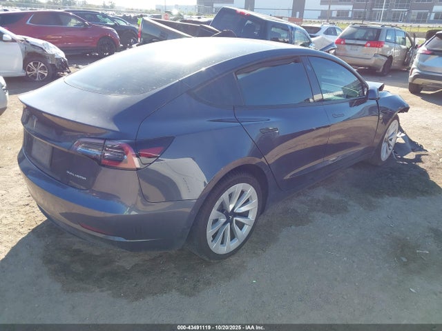 2021 TESLA MODEL 3 5YJ3E1EB5MF980685 Photo 3