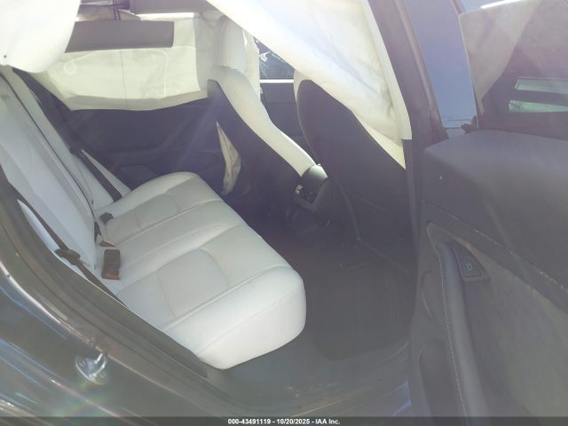 2021 TESLA MODEL 3 5YJ3E1EB5MF980685 Photo 7