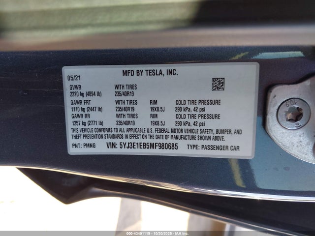 2021 TESLA MODEL 3 5YJ3E1EB5MF980685 Photo 8
