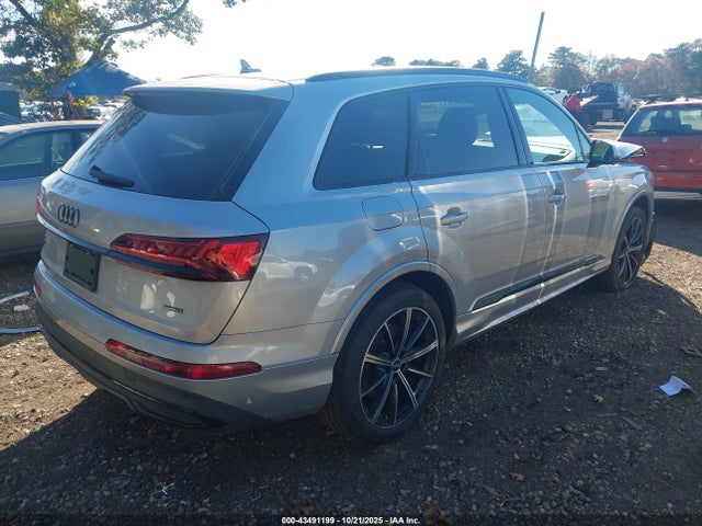 2022 AUDI Q7 WA1LXBF76ND006436 Photo 3