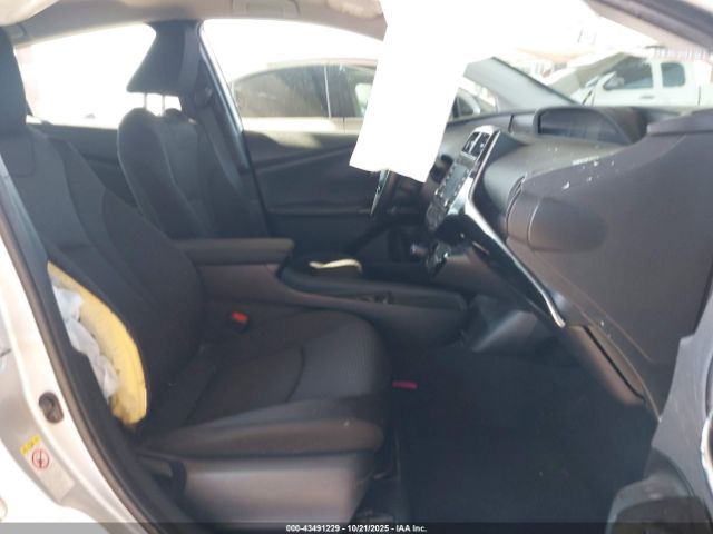2022 TOYOTA PRIUS JTDKAMFUXN3178835 Photo 4