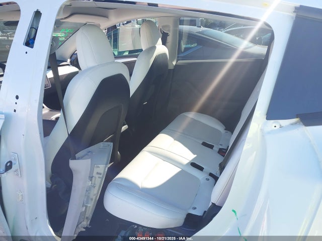 2023 TESLA MODEL Y 7SAYGDEE0PF628763 Photo 7